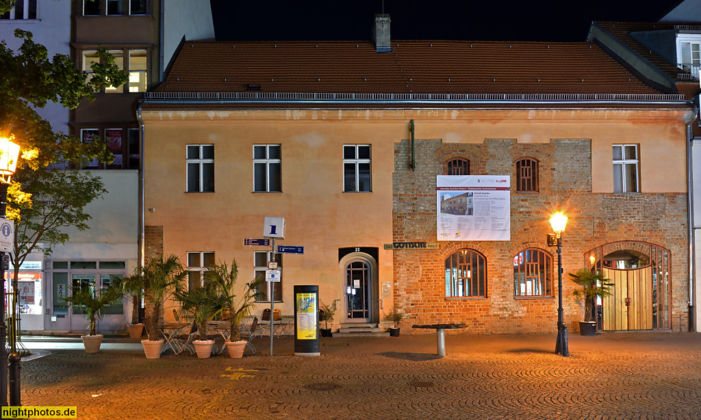 Berlin Spandau Altstadt. Museum Gotisches Haus. Als Wohnhaus erbaut um 1500 Umbau nach 1788. Instandsetzung und Umbau 1986-1993 von BASD Architekten. Breite Strasse 32
