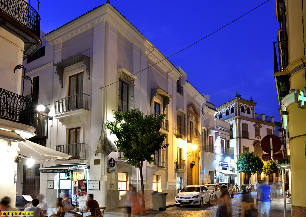 Sevilla Calle Argote de Molina