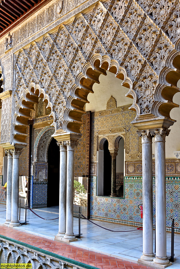Real Alcázar de Sevilla. Königspalast. Erbaut ab 1364 für Pedro I. in Mudéjar Stil. Palacio del Rey Don Pedro i. Casa del Asistente. Patio de Levies