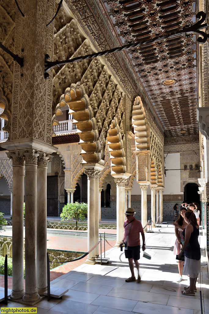 Real Alcázar de Sevilla. Königspalast. Erbaut ab 1364 für Pedro I. in Mudéjar Stil. Palacio del Rey Don Pedro i. Casa del Asistente. Patio de Levies