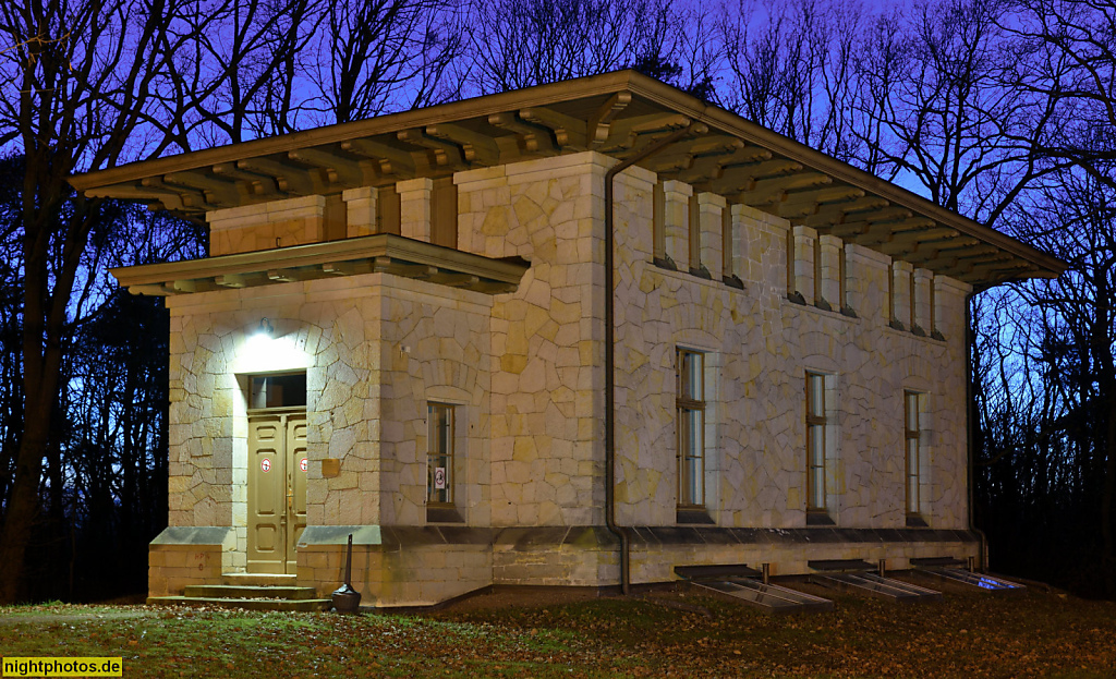 Potsdam Wissenschaftspark Albert Einstein. Paläomagnetisches Labor des GFZ. Ehemaliges magnetisches Variationshaus für Erdmagnetfeldmessungen erbaut 1888 von Paul Spieker aus Wefenslebener Sandstein