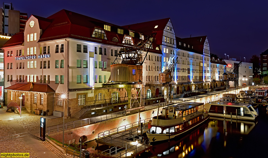 Berlin Tempelhof. Einkaufszentrum Tempelhofer Hafen mit ehemaligen Speicherhäusern erbaut 1901-1908 von Max Contag und Bauingenieur Christian Havestadt