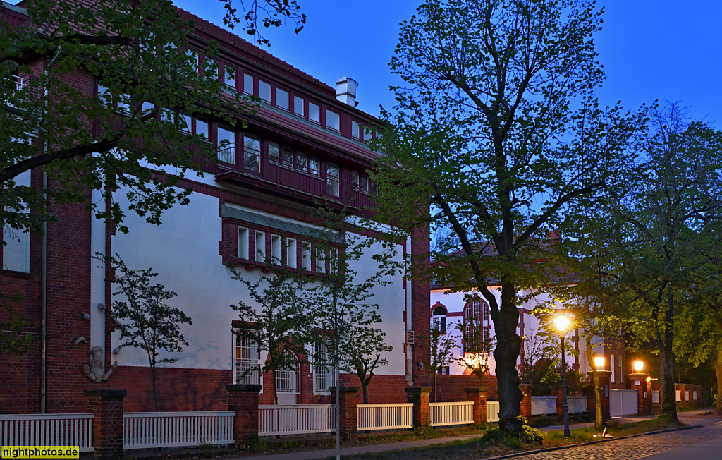 Berlin Werkhof Zehlendorf e.V. erbaut 1907-1908 von Ernst Sembritzki als Eis- und Lagerhalle der Aktien-Brauereigesellschaft Friedrichshöhe. Königstrasse 28