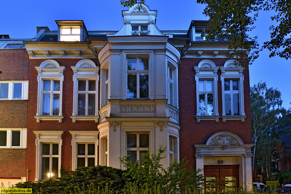 Berlin Wilmersdorf. Villa in der Wilhelmsaue 120 erbaut 1890-1891 als Landhaus von Wilhelm Balk für Familie Blisse