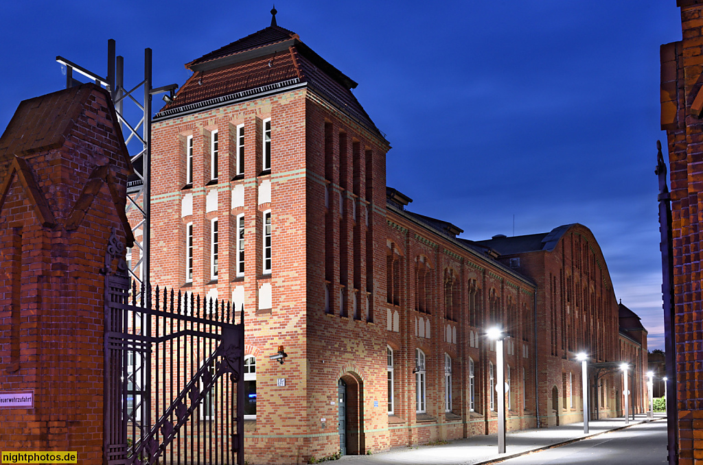 Berlin Borsigwalde Landesarchiv und Gewerbegebiet am Eichborndamm. Erbaut 1906-1907 von Alfred Kühn als Deutsche Waffen- und Munitionsfabriken (DWM)