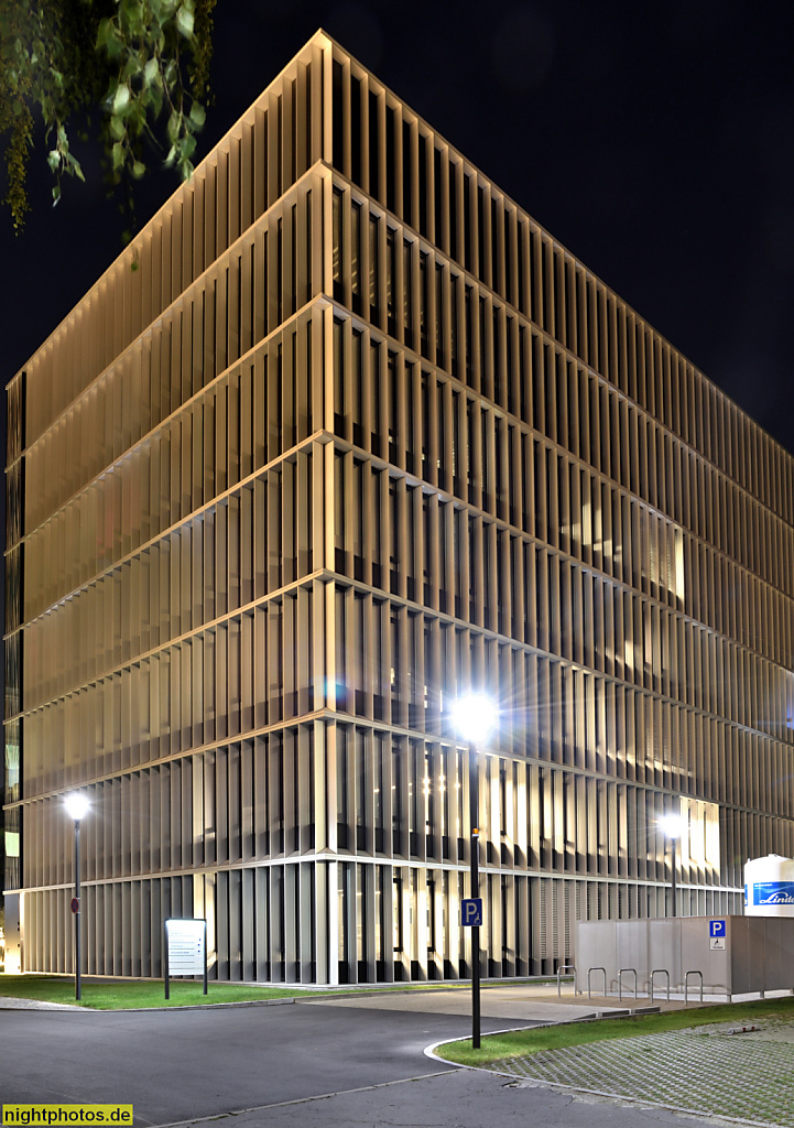 Berlin Mitte Max-Delbrück-Centrum für Molekulare Medizin erbaut 2016-2019 von Staab Architekten. Hannoversche Strasse 29