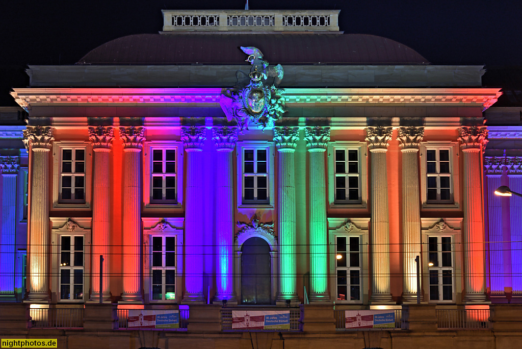 Potsdam Landtag erbaut 1751 als Stadtschloss von Georg Wenzeslaus von Knobelsdorff. Rekonstruiert 2014 von Architekt Peter Kulka. Historisches Hauptportal