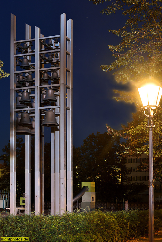 Potsdamer Glockenspiel 'Glocke gis' 7. gebot' am Glockenspielplatz