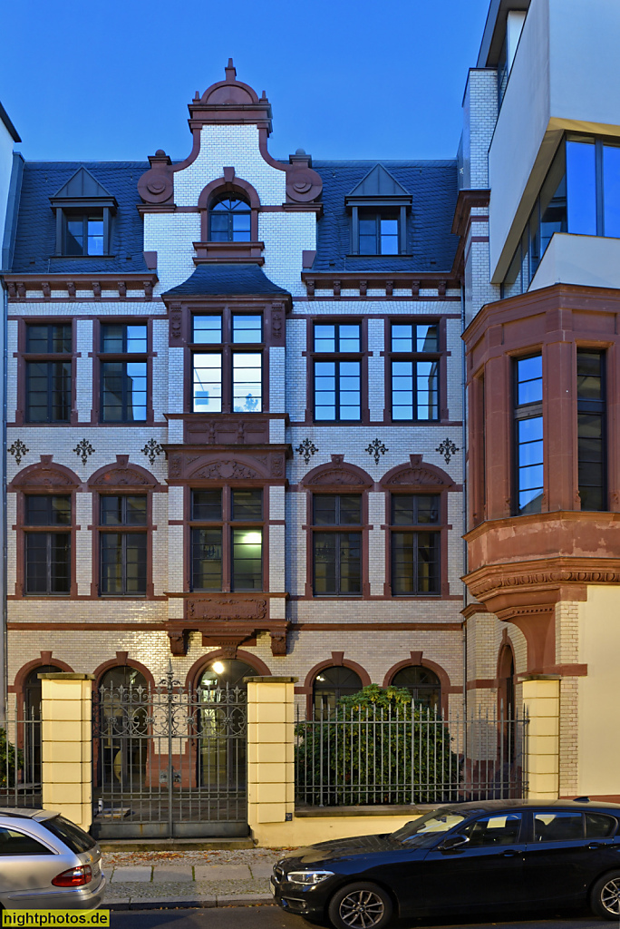 Berlin Mitte Landesvertretung der Freien und Hansestadt Hamburg. Erbaut 1892-1893 von Heinrich Joseph Kayser und Karl von Grossheim. Renaissancefassade. Mauerstrasse 24