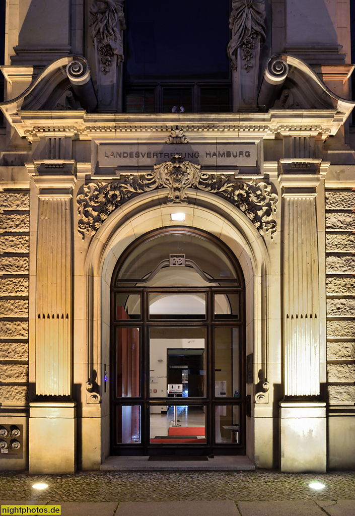 Berlin Mitte Landesvertretung der Freien und Hansestadt Hamburg. Erbaut 1892-1893 von Heinrich Joseph Kayser und Karl von Grossheim. Neobarock Jägerstrasse 2-3