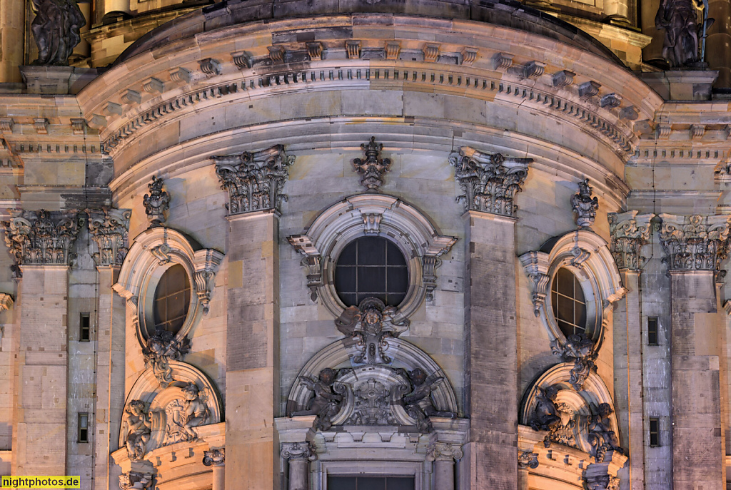 Berlin Mitte Berliner Dom Ostseite an der Spree erbaut 1893-1905 von Julius Raschdorff und Otto Raschdorff. Wiederherstellung 1974-1993. Hochrenaissance und Barock