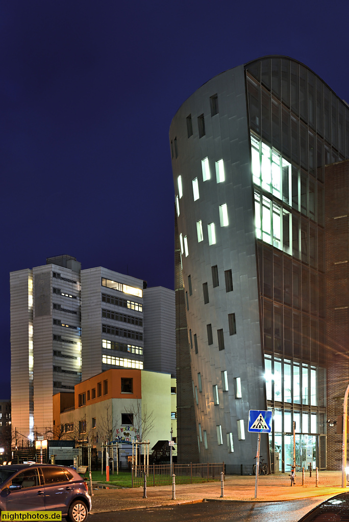 Berlin Kreuzberg. Haus der Presse. Erbaut 1999-2000 von von Jo. Franzke Architekten für Bundesverband Deutscher Zeitungsverleger. Markgrafenstrasse 15