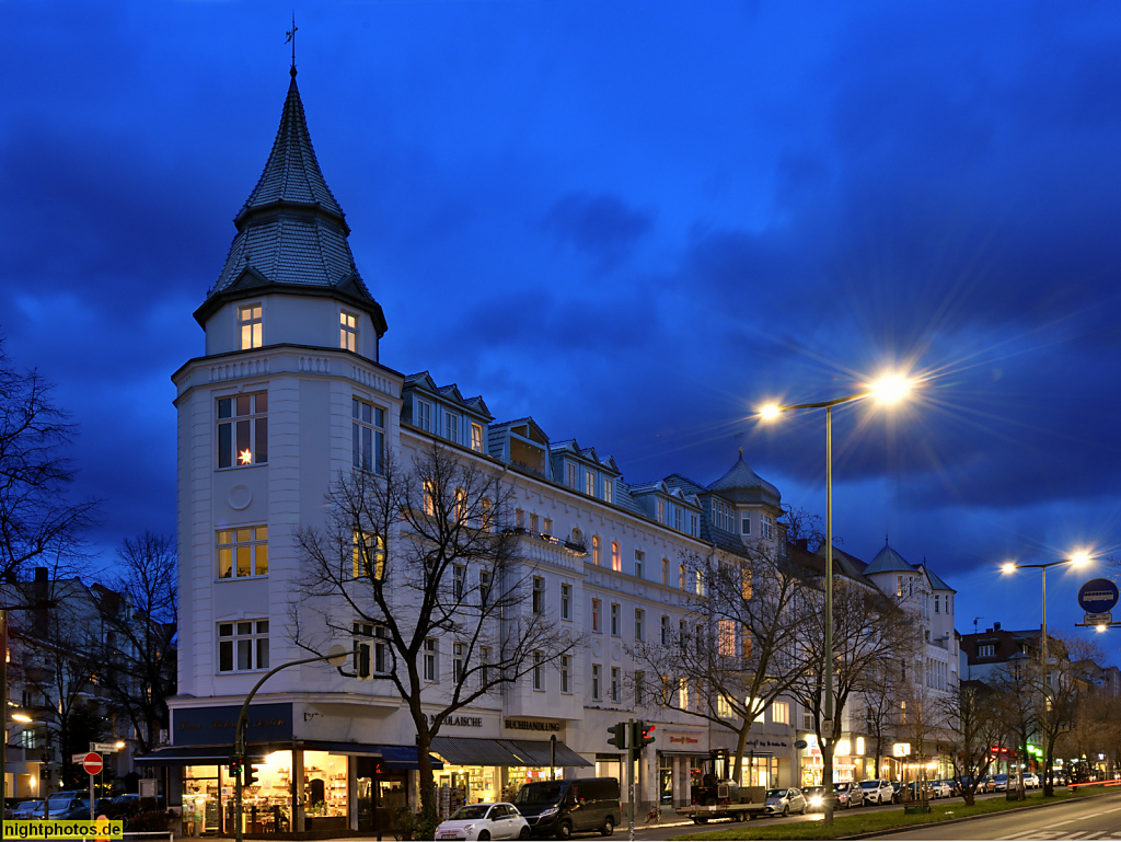 Berlin Friedenau Wohn- und Geschäftshaus mit Eckturm. Frau Behrens Torten. Nicoloaische Buchhandlung. Rheinstrasse 65 Ecke Dickhardtstrasse 1