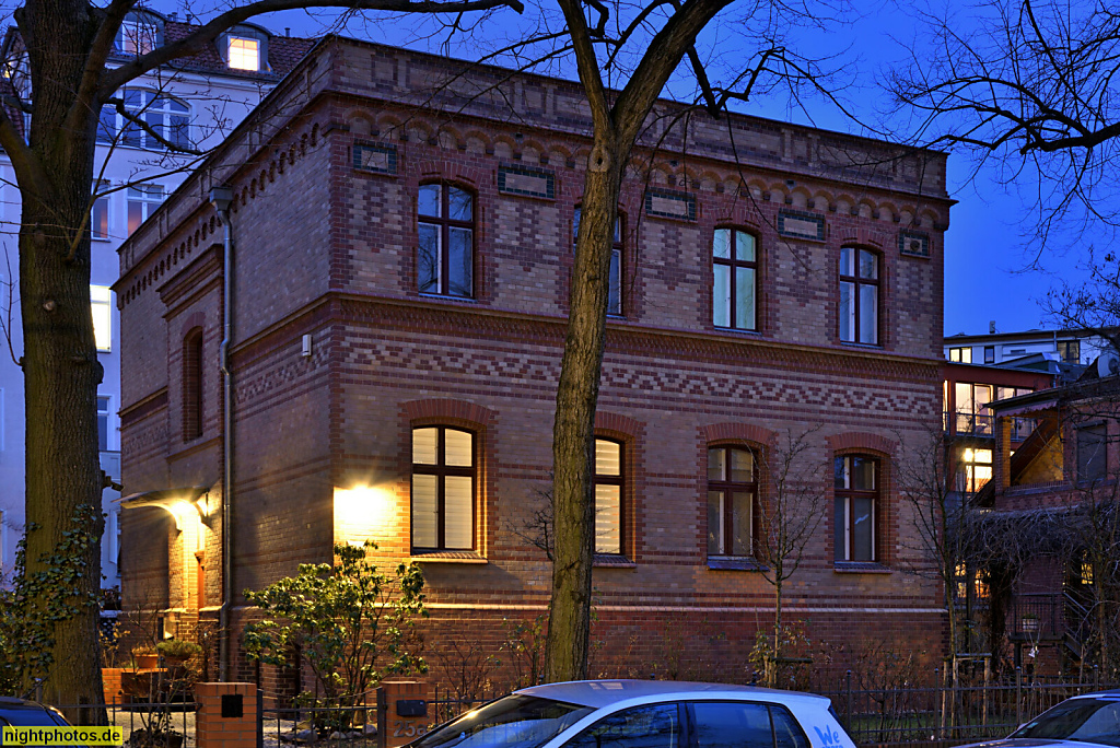 Berlin Friedenau Haus Dr. Lorenz erbaut 1882 von Max Nagel für Lehrer Dr. Carl Lorenz am Lorenz-Lyzeum. Schmargendorfer Strasse 25a