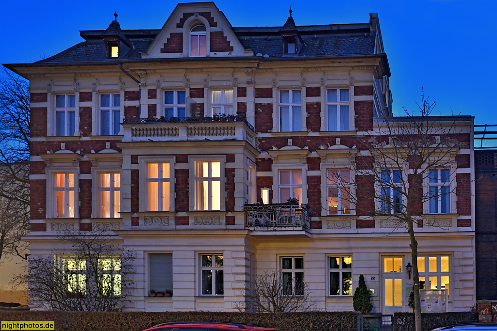 Berlin Friedenau Mietshaus erbaut 1887-1888 von A. Müller. Handjerystrasse 22 Ecke Albestrasse 9