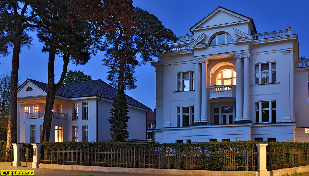 Berlin Grunewald. Moderne Villen am Johannaplatz