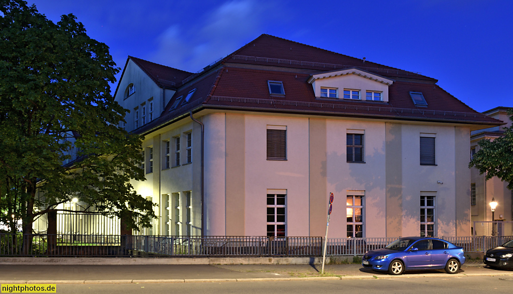 Berlin Tempelhof. Ehemaliges Werkstättengebäude I des Telegrafenzeugamt. Erbaut 1912-1913 von Postbaurat Otto Spalding. Schätzelbergstrasse 1-3