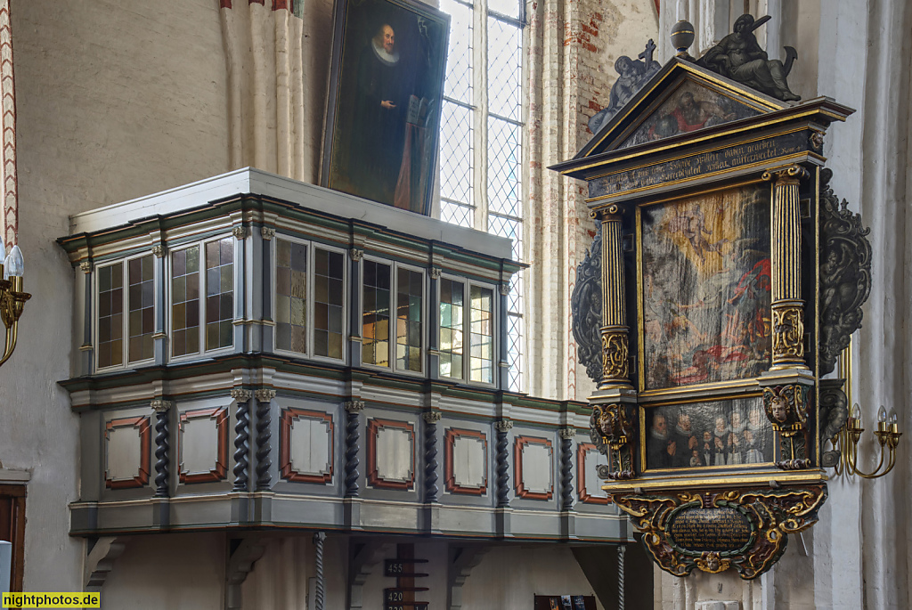Neustadt in Holstein Stadtkirche. Gotische Basilika erb 1238. Patronatsloge aus dem 17. Jahrhundert