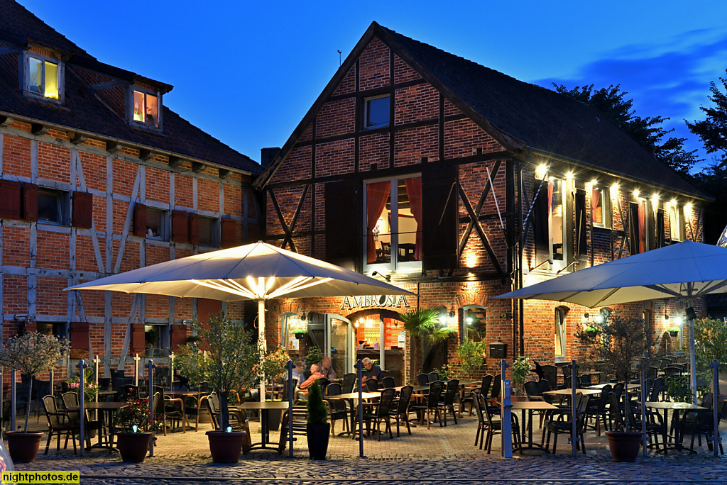 Neustadt in Holstein. Restaurant Ambrosia. Erbaut als 'Alter Wasserspeicher'. Baudenkmal. Am Hafen 2