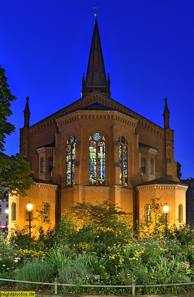 Berlin Schöneberg. Evangelische Zwölf-Apostel-Kirche. Erbaut 1871-1874 nach Plan von Friedrich August Stüler. Bauleitung Hermann Blankenstein und Julius Emmerich