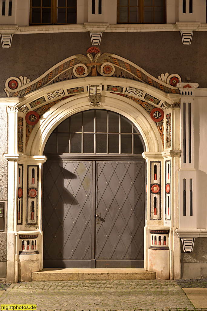 Görlitz. Hallenhaus mit Renaissanceportal erbaut 1547 von Baumeister Wendel Roskopf und Baumeister Hans Schmidt. Sitznischenportal. Brüderstrasse 11