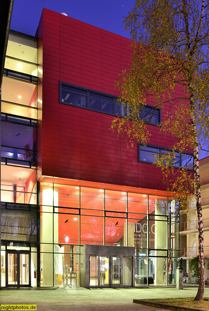 Berlin Buch. Max-Delbrück-Centrum für Molekulare Medizin. MDC. Neben Hermann-von-Helmholtz-Haus. Robert-Rössle-Strasse 10 Haus 83 und 84