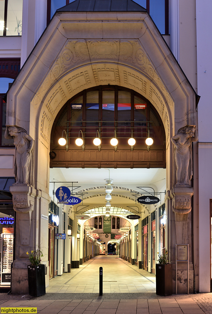 Görlitz. Strassburg Passage. Ladenpassage erbaut 1908 von Gerhard Röhr im Jugendstil. Verbindet Berliner Strasse 8-9 mit dem Wilhelmsplatz