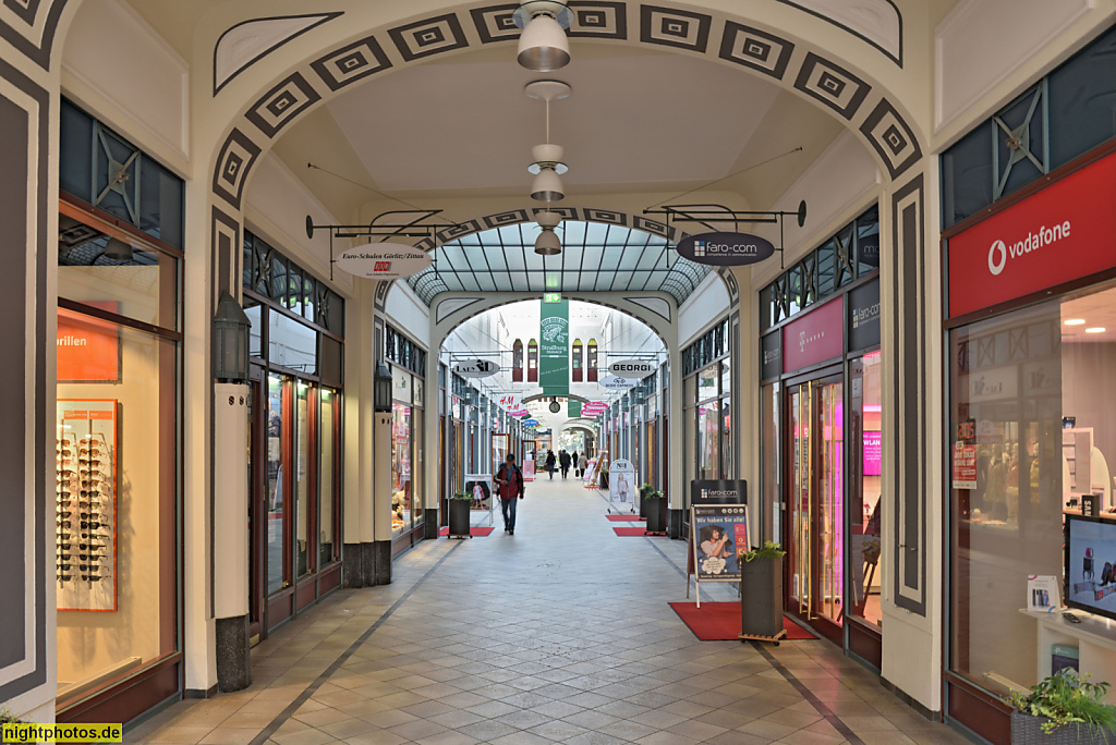 Görlitz. Strassburg Passage. Ladenpassage erbaut 1908 von Gerhard Röhr im Jugendstil. Verbindet Berliner Strasse 8-9 mit dem Wilhelmsplatz