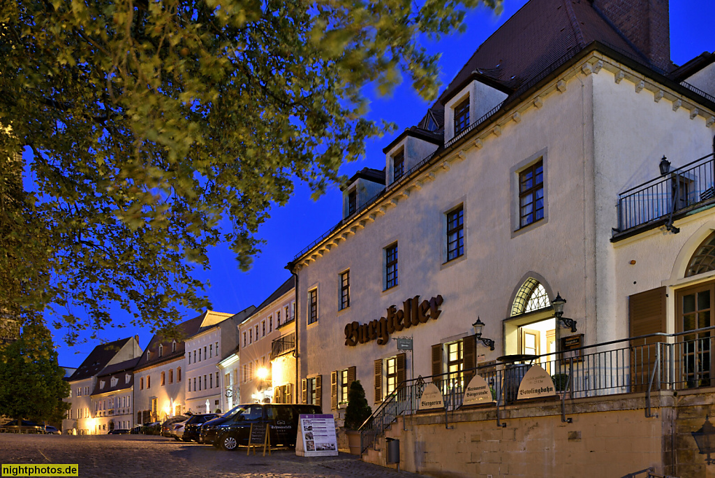 Meissen. Domplatz 4-11 auf dem Burgberg. Ehemaliges Domherrenhaus aus dem 14.-15 Jhdt. Kurfürstliche Schösserei. Gastronomie Schlosskeller Burgkeller seit 1880