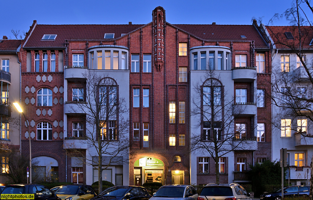 Berlin Friedenau. Mietshaus erbaut 1907-1908 von Johann Emil Schaudt. Südwestkorso 74