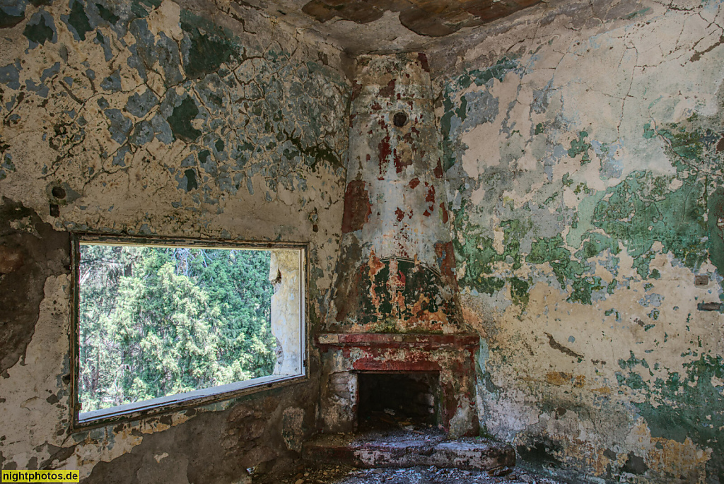 Griechenland Rhodos Agia Eleousa. Erbaut 1935 als Campochiaro unter italienischer Besatzung. Governeur 1935 Mario Lago. Ab 1936 Cesare Maria de Vecchi. Markt und Kulturgebäude