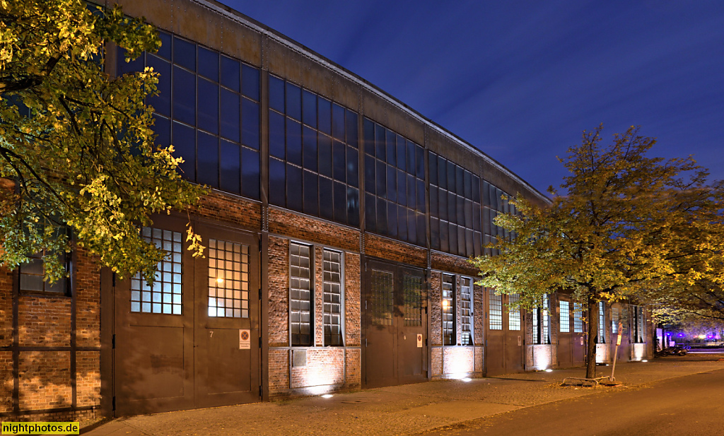 Berlin Treptow. Arena. Veranstaltungshalle. Erbaut 1927-1928 als Wagenhalle des ABOAG-Betriebshof von Franz Ahrens. Eichenstrasse 4