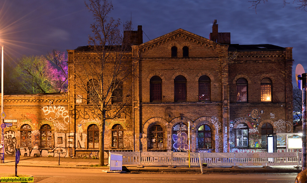 Berlin Kreuzberg. Musikclub Aeden. Erbaut 1859-1860 von Gustav Ferdinand Möller als Steuerhaus der Königlichen Wasserbauinspektion. Vor dem Schlesischen Tor 3