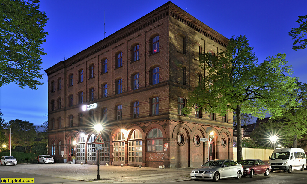 Berlin Charlottenburg. Malteser Ritterorden. Zentrale der Malteser. Erbaut 1888-1889 als Feuerwache Alt-Lietzow von Paul Bratring und Rudolf Walter. Alt-Lietzow 33