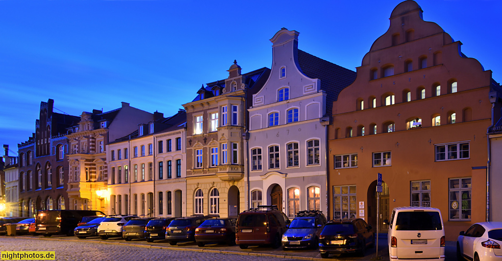 Wismar. Hebammenpraxis 'Mudder Griebsch'. Wohnhaus erbaut 1622 als Dielenhaus. Spiegelberg 45. Saniert 2012 von Zielenkiewitz Architekturbüro. Bauherr Sanierung Deutsche Stiftung Denkmalschutz