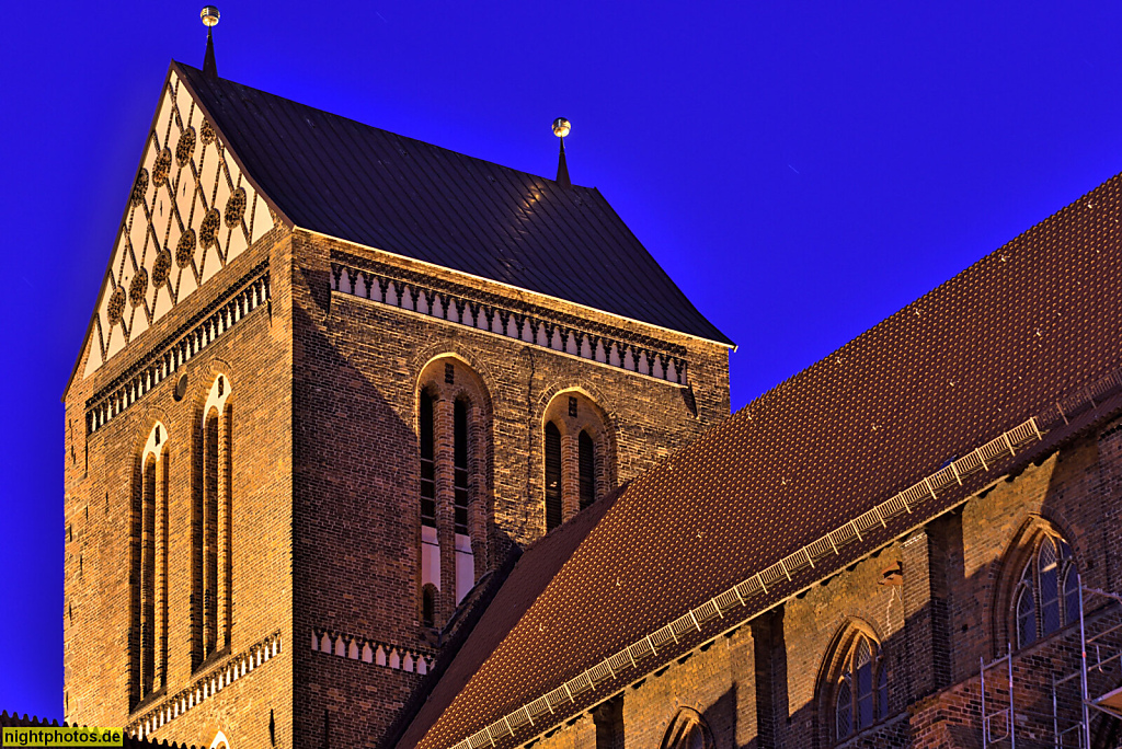 Wismar. St. Nikolai. Erbaut 1381-1487 als Kirche der Seefahrer und Fischer von Baumeister Heinrich von Bremen. Spätgotische Basilika