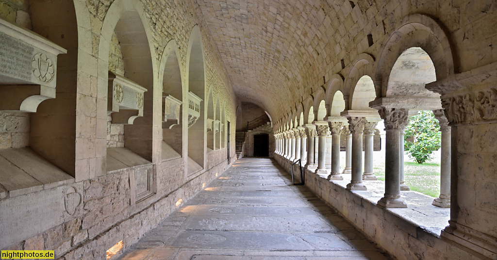 Girona. Catedral de Girona. Romanisch erbaut 1010-1038 für Bischof Pere Roger. Peter I. von Carcassonne. Kreuzgang