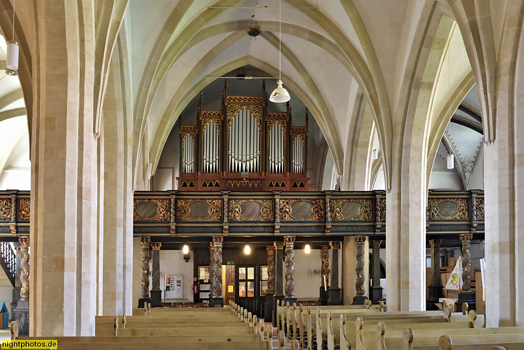 Quedlinburg. Evangelische Kirche St. Nikolai. Hallenkirche erbaut vor 1222. Heute gotisch. Orgel erbaut 1914 von Ernst Röver hinter Prospekt von Johann Friedrich Schulze von 1849. Neustädter Kirchhof