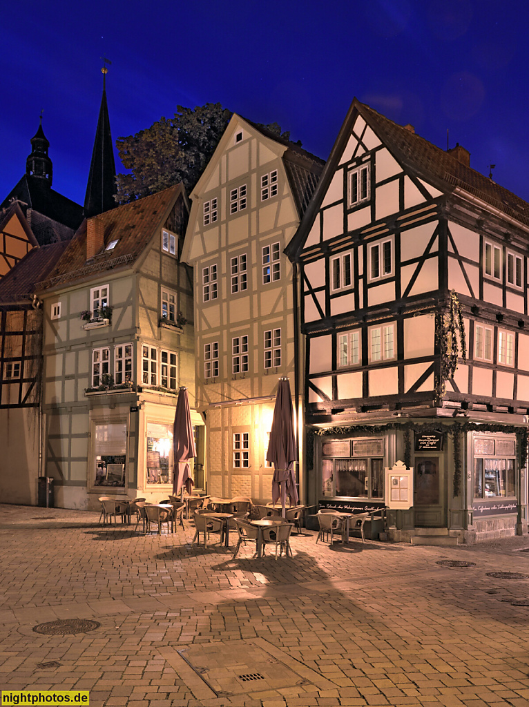 Quedlinburg. Cafe Roland. Als Wohnhaus erbaut um 1600 in Fachwerk. Breite Strasse 1