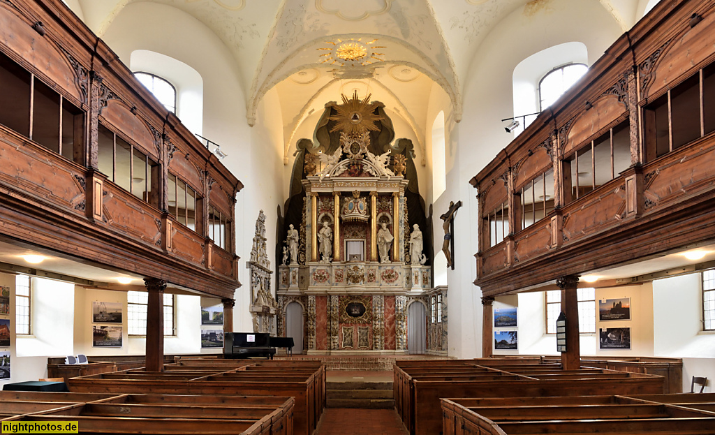 Quedlinburg. Kulturkirche St. Blasii. Erbaut bis 1222. Umbau 1267 zu Basilika. Umbau 1711-1715 in Barock. Leerstand 1952-1990. Restauriert mit Deutscher Stiftung Denkmalschutz