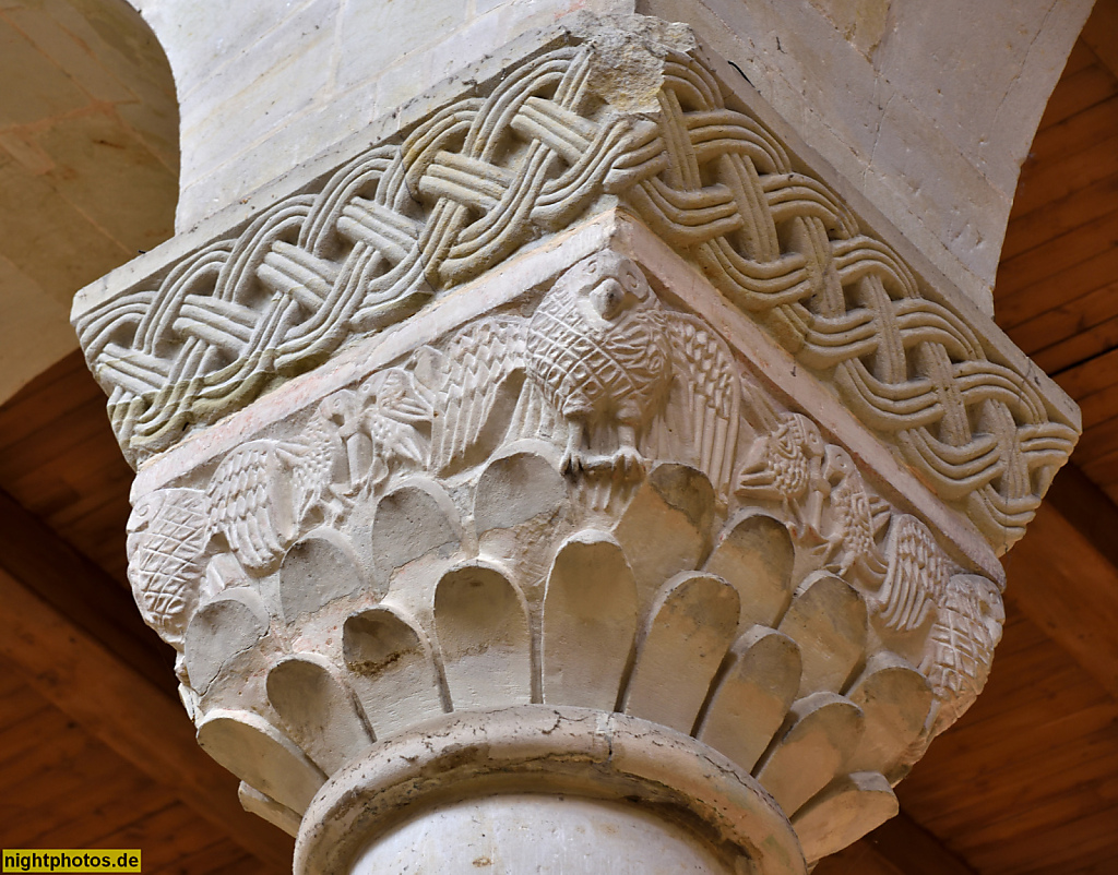 Quedlinburg. St. Servatius. Als romanische Basilka 1070-1129 erbaute Stiftskirche auf dem Schlossberg. Konsole mit Eulenrelief