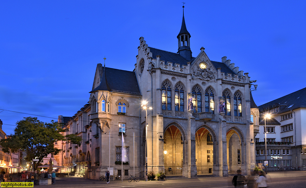 Erfurt. Rathaus neugotisch erbaut 1869-1875 von Theodor Sommer. Wandstatuen von Bonifatius und Martin Luther. Fischmarkt 1