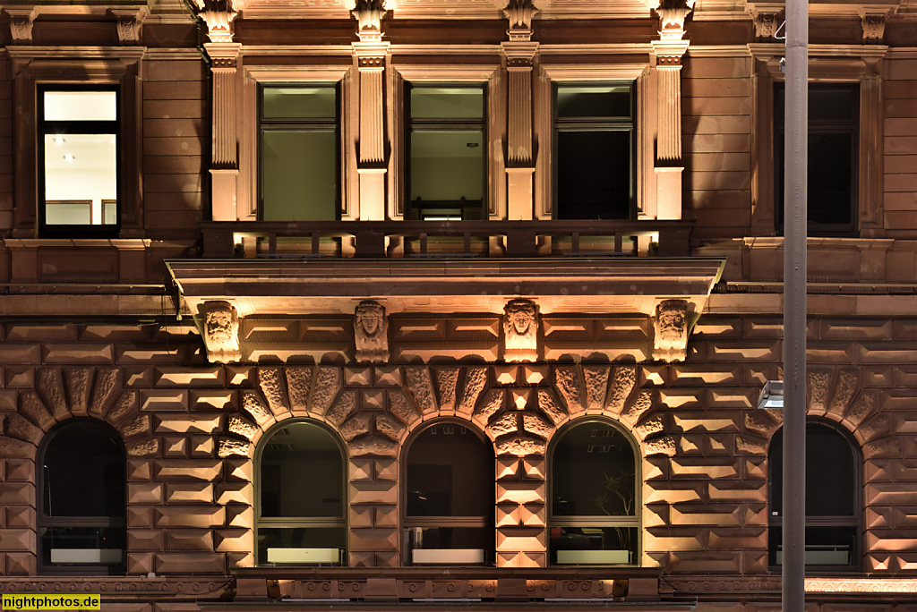 Hamburg. Hamburger Hof. Erbaut 1881-1883 von Hanssen und Meerwein als Luxushotel. Fassade von Engelbert Pfeiffer. Umbau 1976-1979 von Hans-Joachim Fritz. Jungfernstieg 26