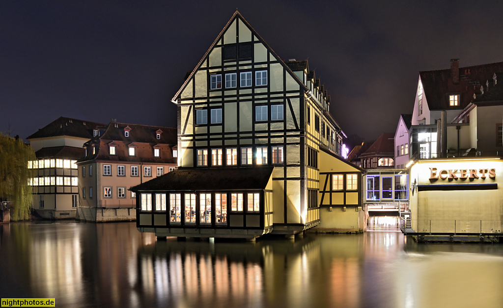 Bamberg. Restaurant Eckerts und Häuser an der Oberen Mühlbrücke über den linken Regnitzarm