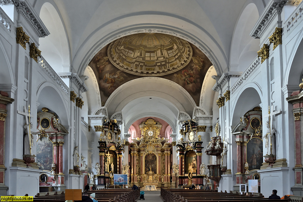 Bamberg. St. Martin. Martinskirche. Katholisch. Erbaut 1686-1693 von Georg und Leonhard Dientzenhofer in fränkischem Barock. Saniert 2013-2016