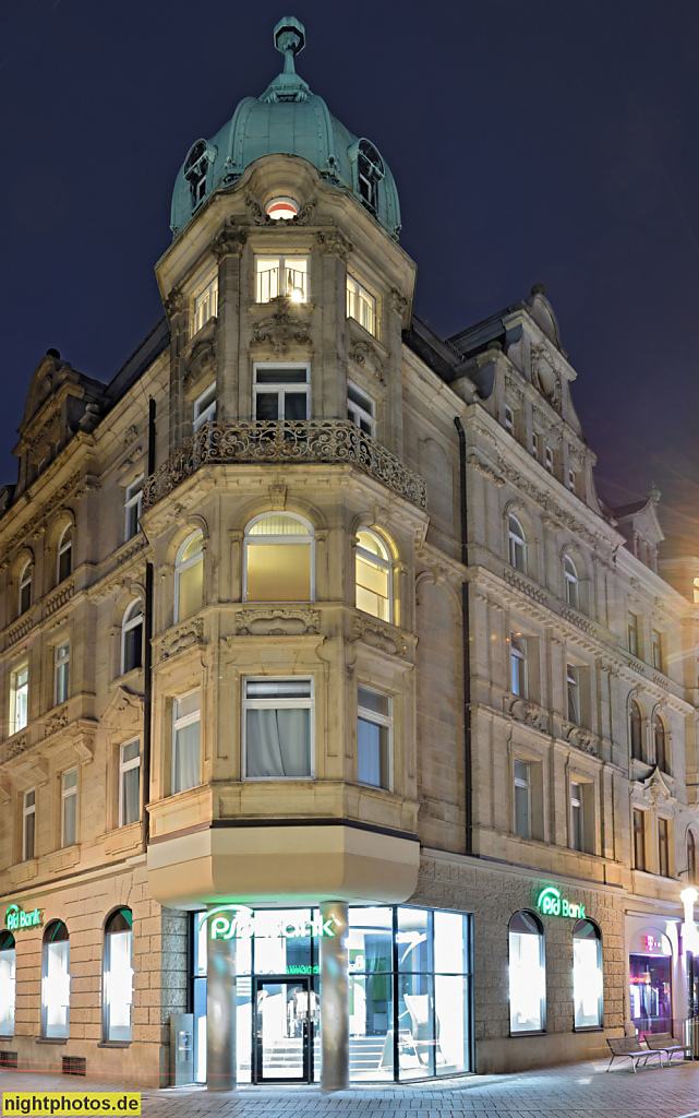 Bamberg. PSD Bank. Eckhaus in Neubarock erbaut 1899 von Eugen Drollinger. Mit Eckerker und Eckturm unter Mansarddach. Hauptwachstrasse 11 Ecke Vorderer Graben