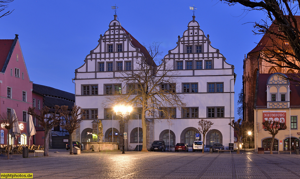 Naumburg. Amtsgericht. Erbaut 1652-1653 als Residenz für Herzog Moritz von Sachsen-Zeitz. Renaissancegiebel mit Voluten. Markt 7