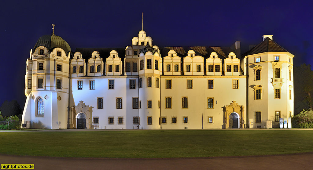 Celle. Altstadt. Schloss erbaut ab 1378 als Residenz der Herzöge von Braunschweig-Lüneburg. Erweiterung 1471-1478 für Friedrich dem Frommen. Umbau 1670. Renaissance venezianisch